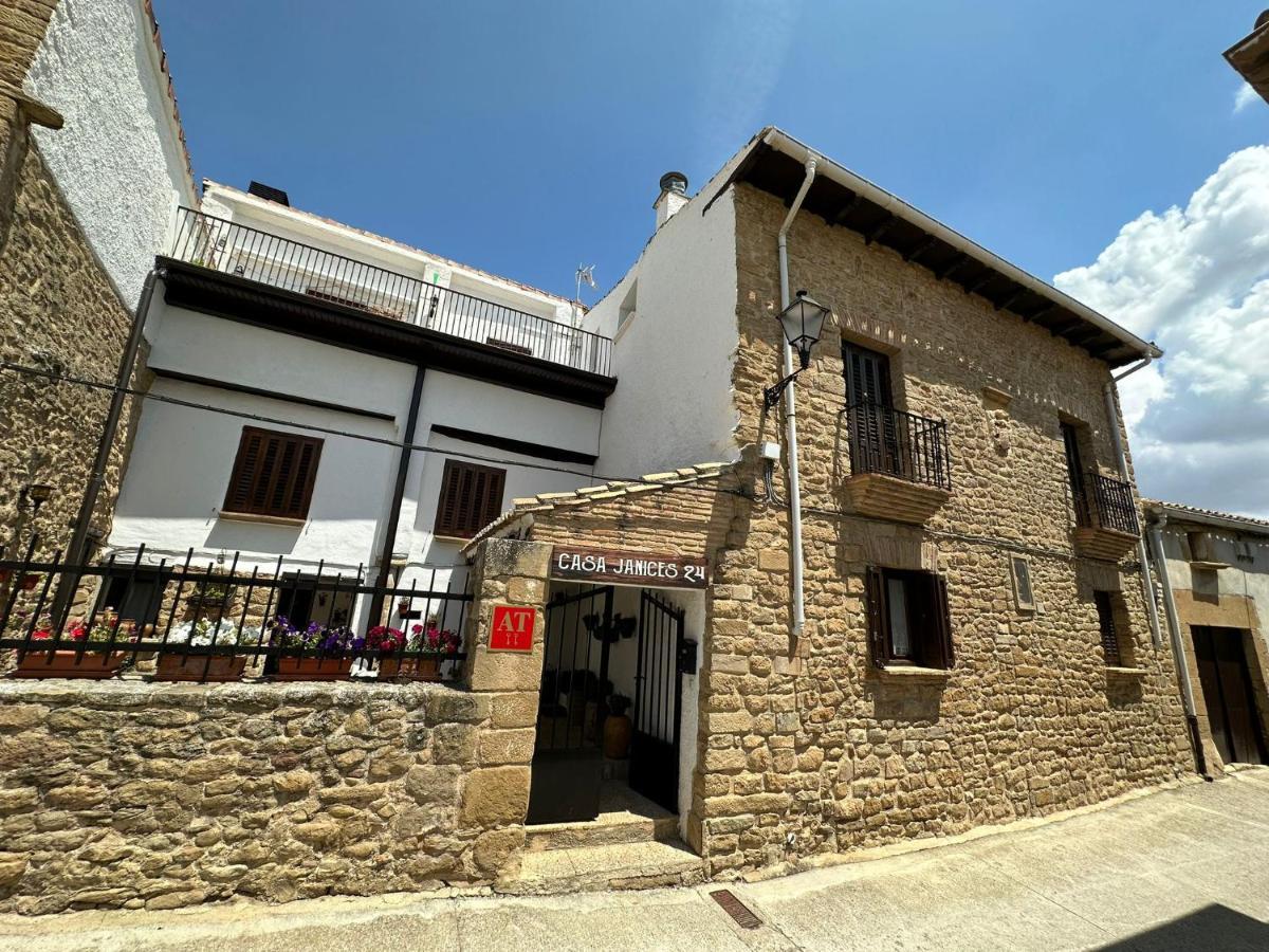 Casa Janices Artajona ภายนอก รูปภาพ